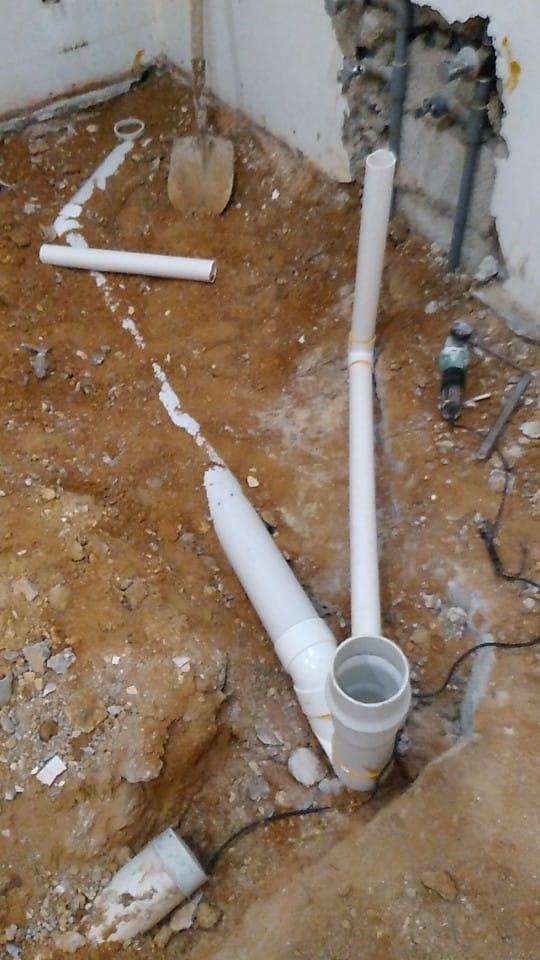 نصائح ذهبية لصيانة شبكة الصرف الصحي في منزلك | دليل وقائي 2025 1 نصائح ذهبية لصيانة شبكة الصرف الصحي في منزلك | دليل وقائي 2025